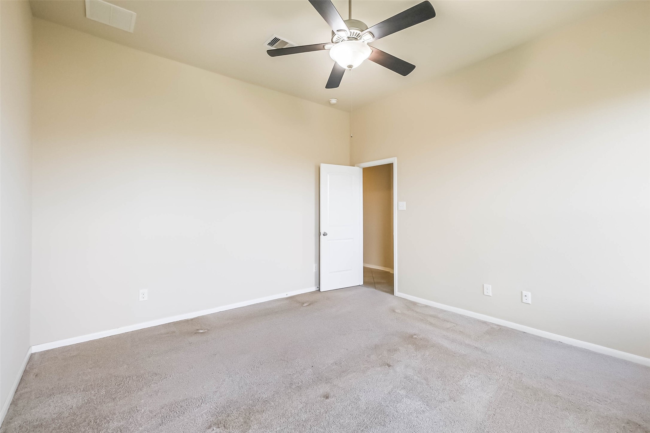 10103 Blue Point Juniper Drive Houston, TX 77075 - Photo 25 of 28 Bedroom 3