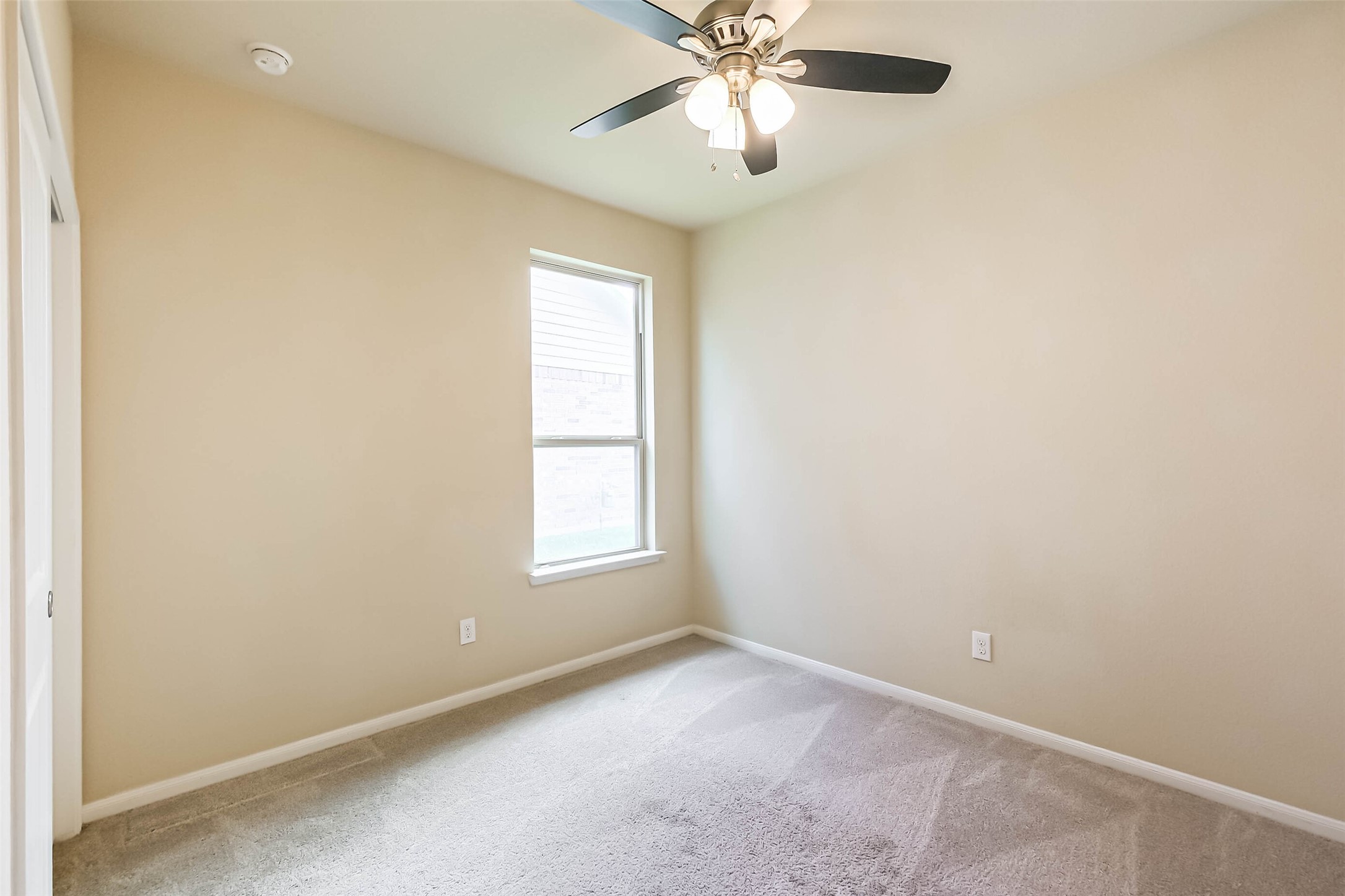 10103 Blue Point Juniper Drive Houston, TX 77075 - Photo 26 of 28 Bedroom 3