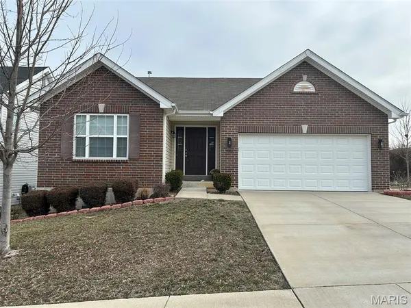 $2,400 | 4001 Mitchford Drive, Mehlville, MO 63125