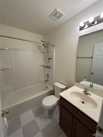 $2,400 | 4001 Mitchford Drive, Mehlville, MO 63125