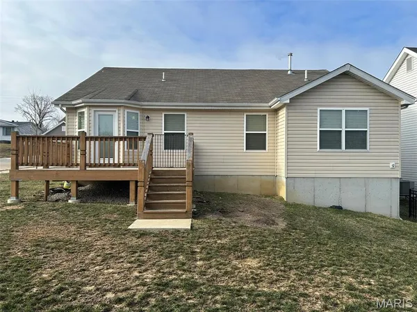 $2,400 | 4001 Mitchford Drive, Mehlville, MO 63125