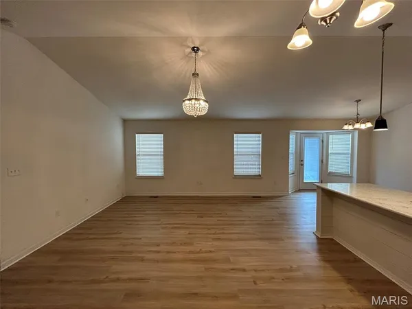 $2,400 | 4001 Mitchford Drive, Mehlville, MO 63125