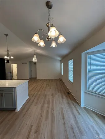 $2,400 | 4001 Mitchford Drive, Mehlville, MO 63125