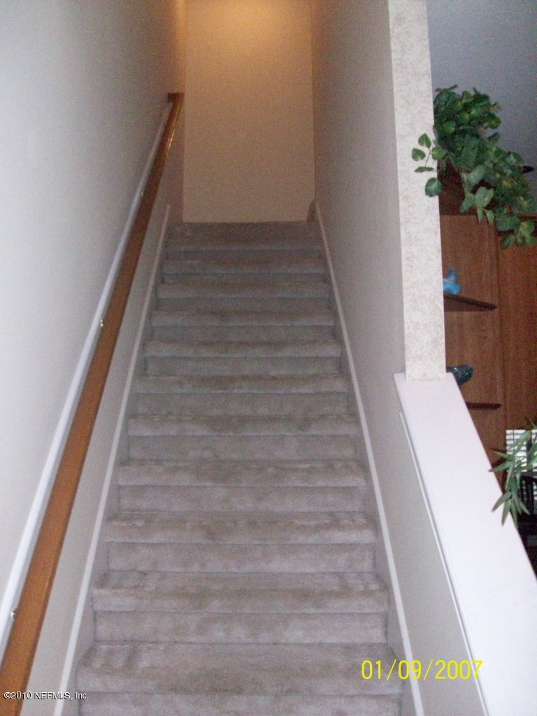 5828 Fort Sumter Road Jacksonville, FL 32210 - Photo 34 of 37 STAIRS