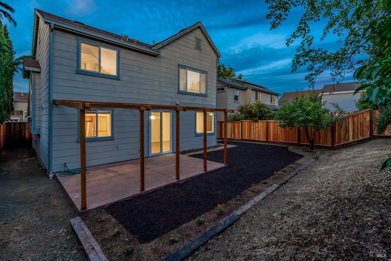 1715 Spur Ridge Lane Healdsburg, CA 95448 - Photo 34 of 39
