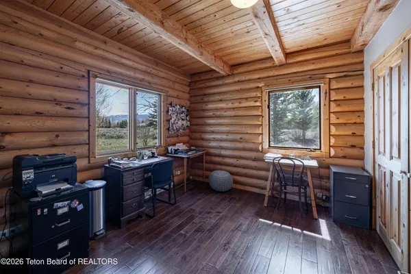$2,995,000 | 7505 North Roberta Drive, Jackson, WY 83001