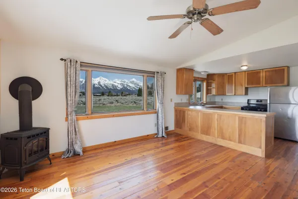 $2,995,000 | 7505 North Roberta Drive, Jackson, WY 83001