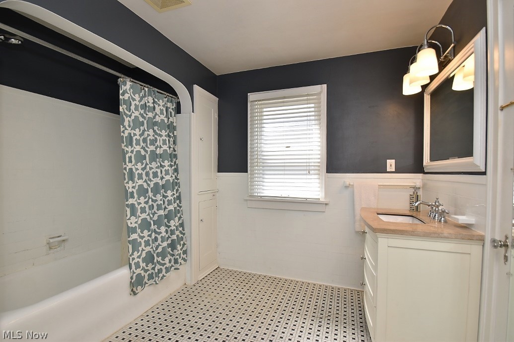 3598 Northcliffe Road University Heights, OH 44118 - Photo 22 of 35