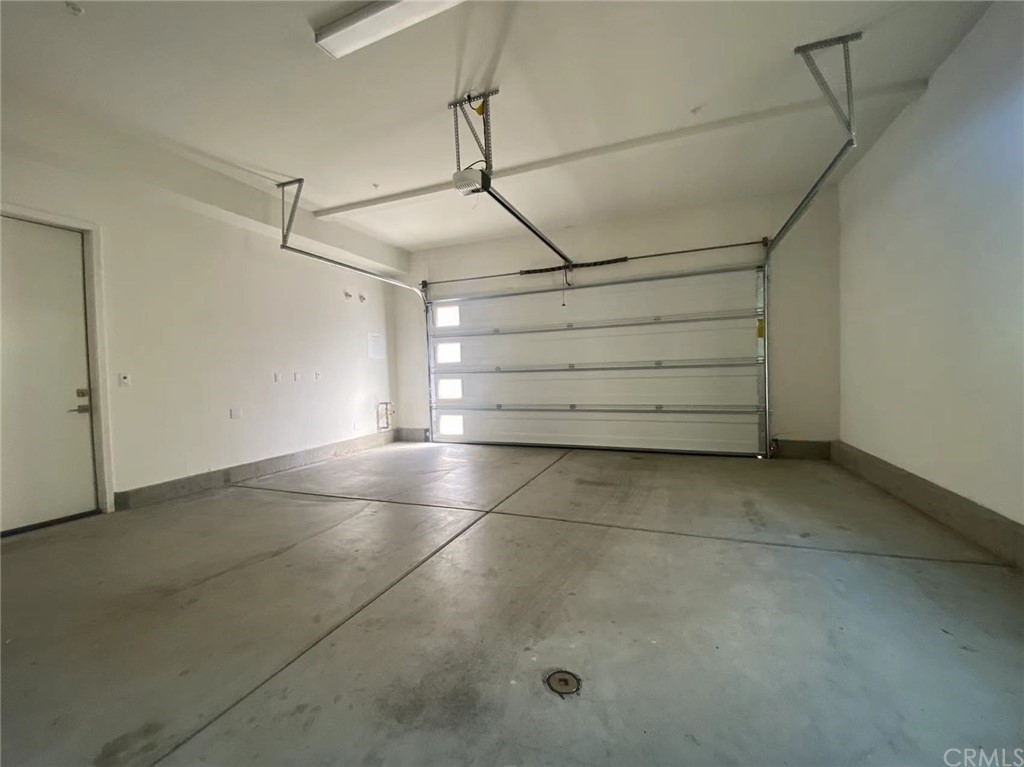 114 Spiral Irvine, CA 92618 - Photo 9 of 15 a view of empty room