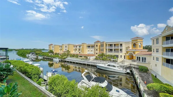$7,750 | 14041 Bellagio Way, Unit 316, Osprey, FL 34229
