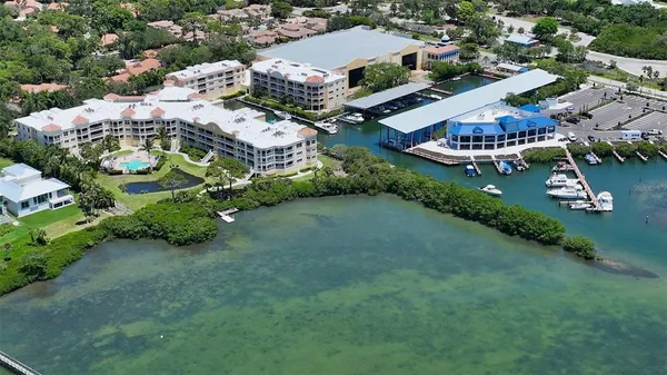 $7,750 | 14041 Bellagio Way, Unit 316, Osprey, FL 34229