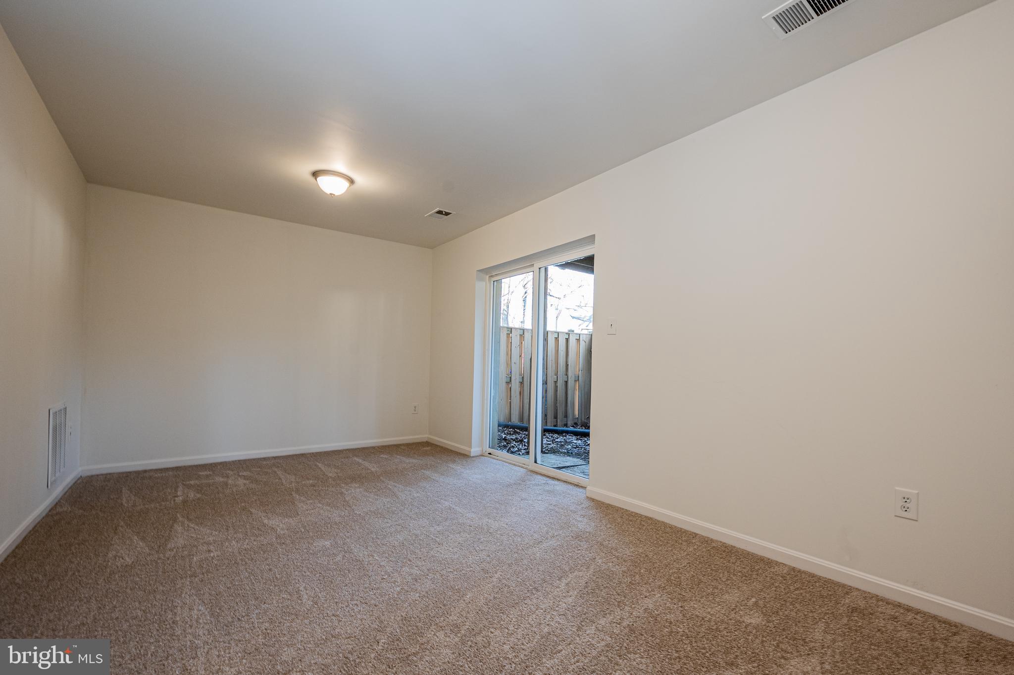 15967 Dorset Road Laurel, MD 20707 - Photo 25 of 27 Gallery Image 25