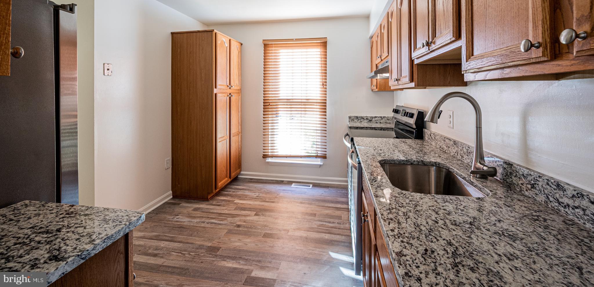 15967 Dorset Road Laurel, MD 20707 - Photo 3 of 27 Gallery Image 3