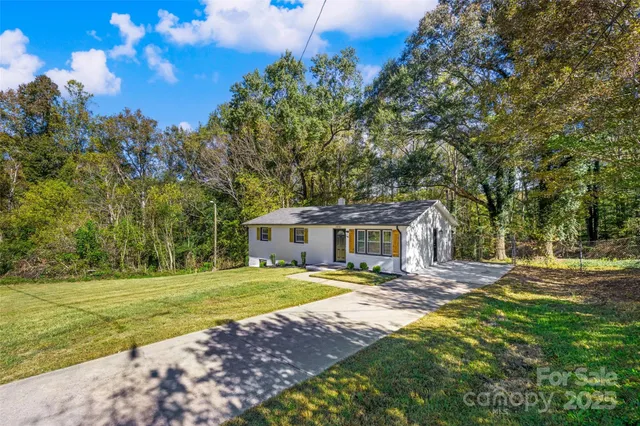 $319,900 | 5001 Westgate Drive, Unit 68, Shelby, NC 28152