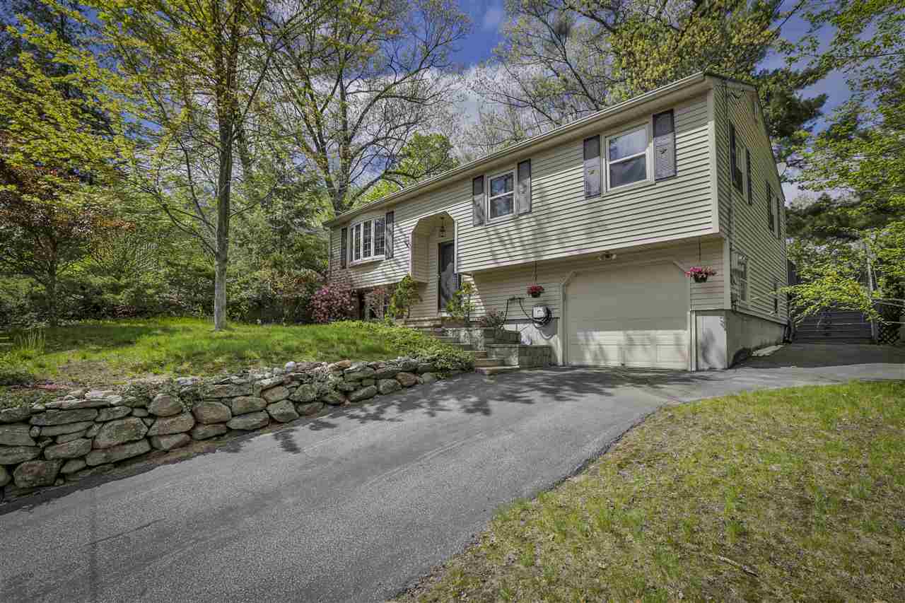 225 Oneida Street Manchester, NH 03102 - Photo 1 of 22