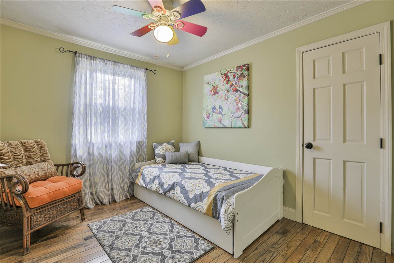225 Oneida Street Manchester, NH 03102 - Photo 16 of 22