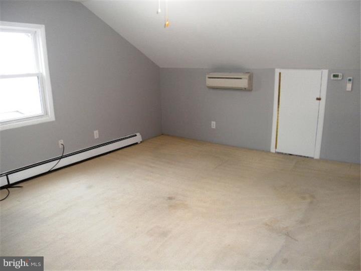 215 Sedgewood Road Springfield, PA 19064 - Photo 19 of 25 Bedroom 4