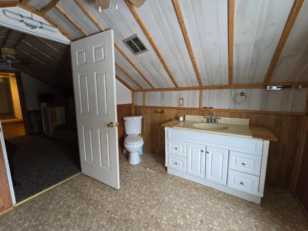 $219,000 | 1744 Us 27 Street North, Liberty, IN 47353