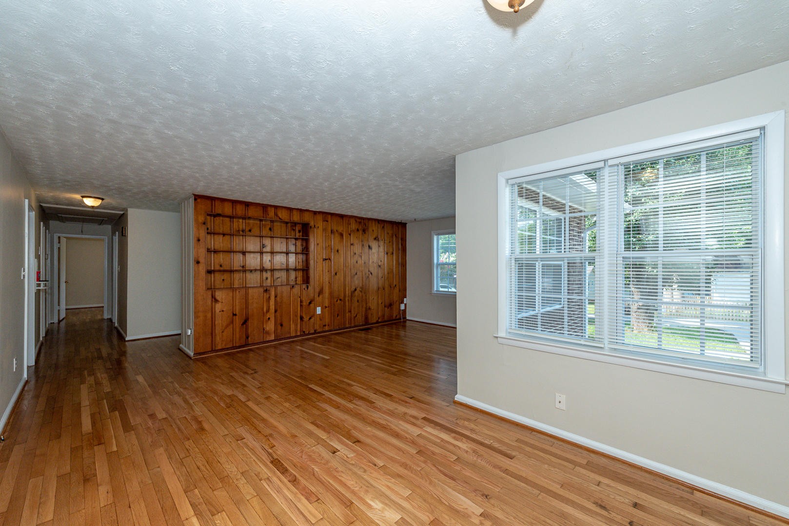 512 South Ruth Street Maryville, TN 37803 - Photo 5 of 33