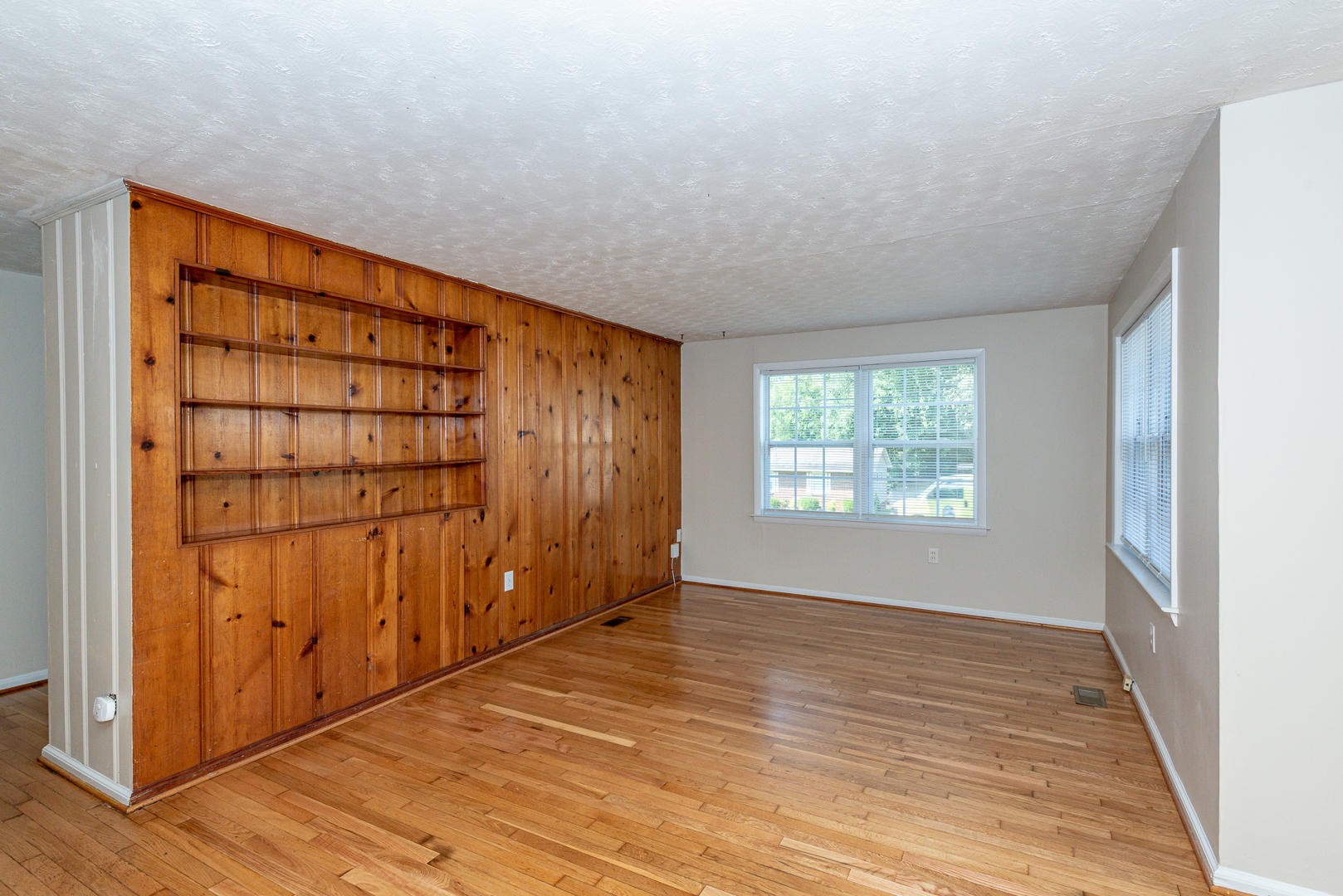 512 South Ruth Street Maryville, TN 37803 - Photo 6 of 33