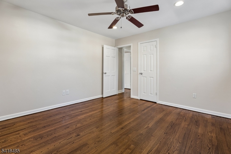 28 Elmwood Road Springfield, NJ 07081 - Photo 19 of 27