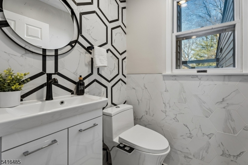 28 Elmwood Road Springfield, NJ 07081 - Photo 8 of 27