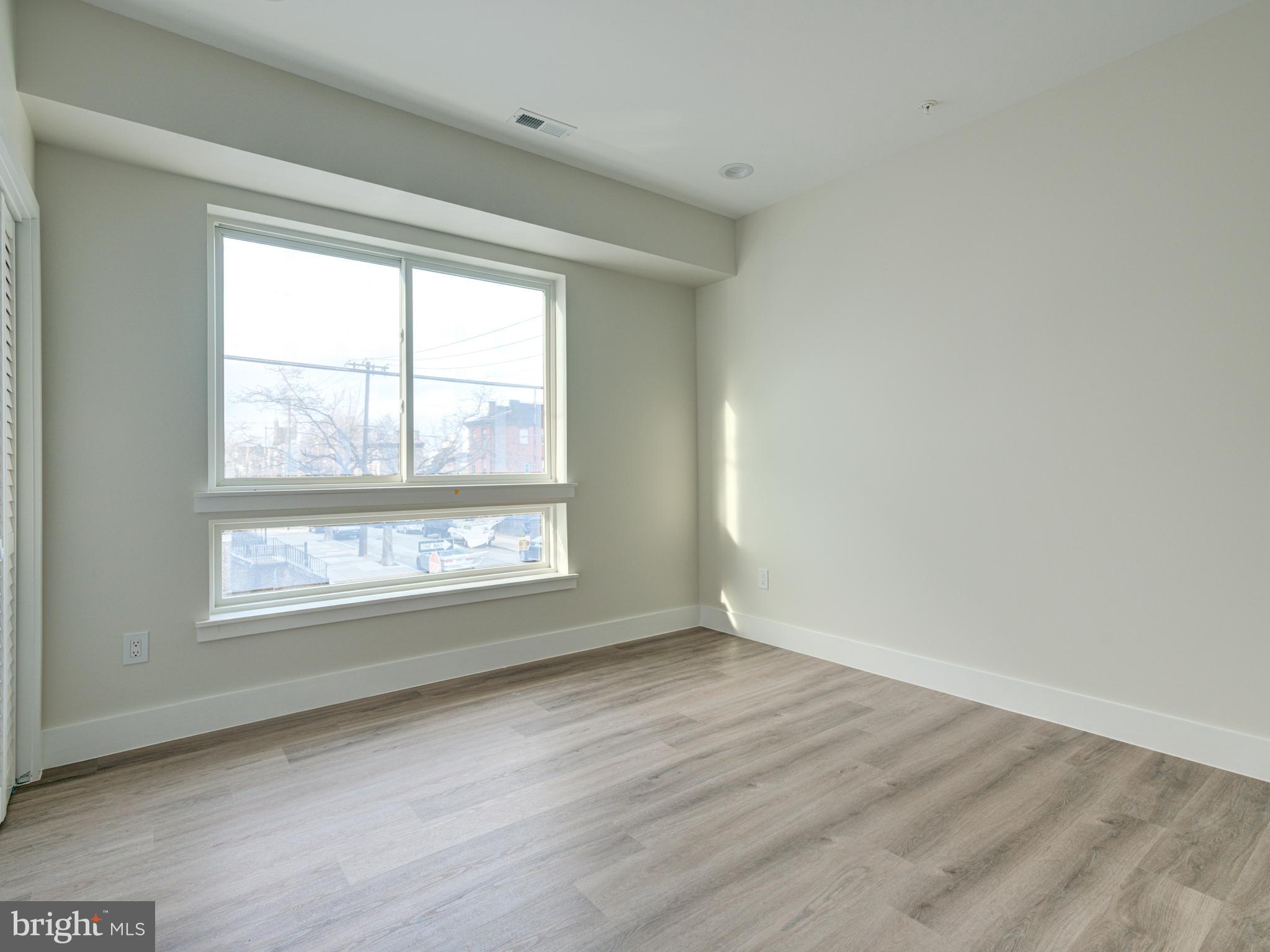 630 Moyer Street Philadelphia, PA 19125 - Photo 11 of 41