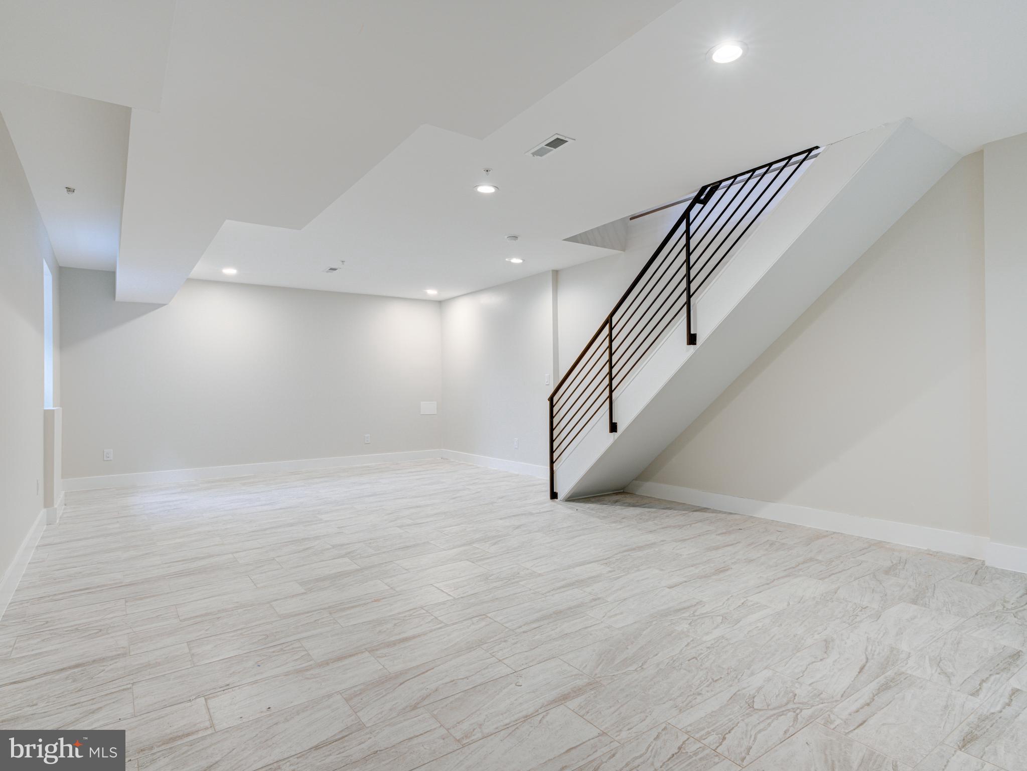 630 Moyer Street Philadelphia, PA 19125 - Photo 26 of 41