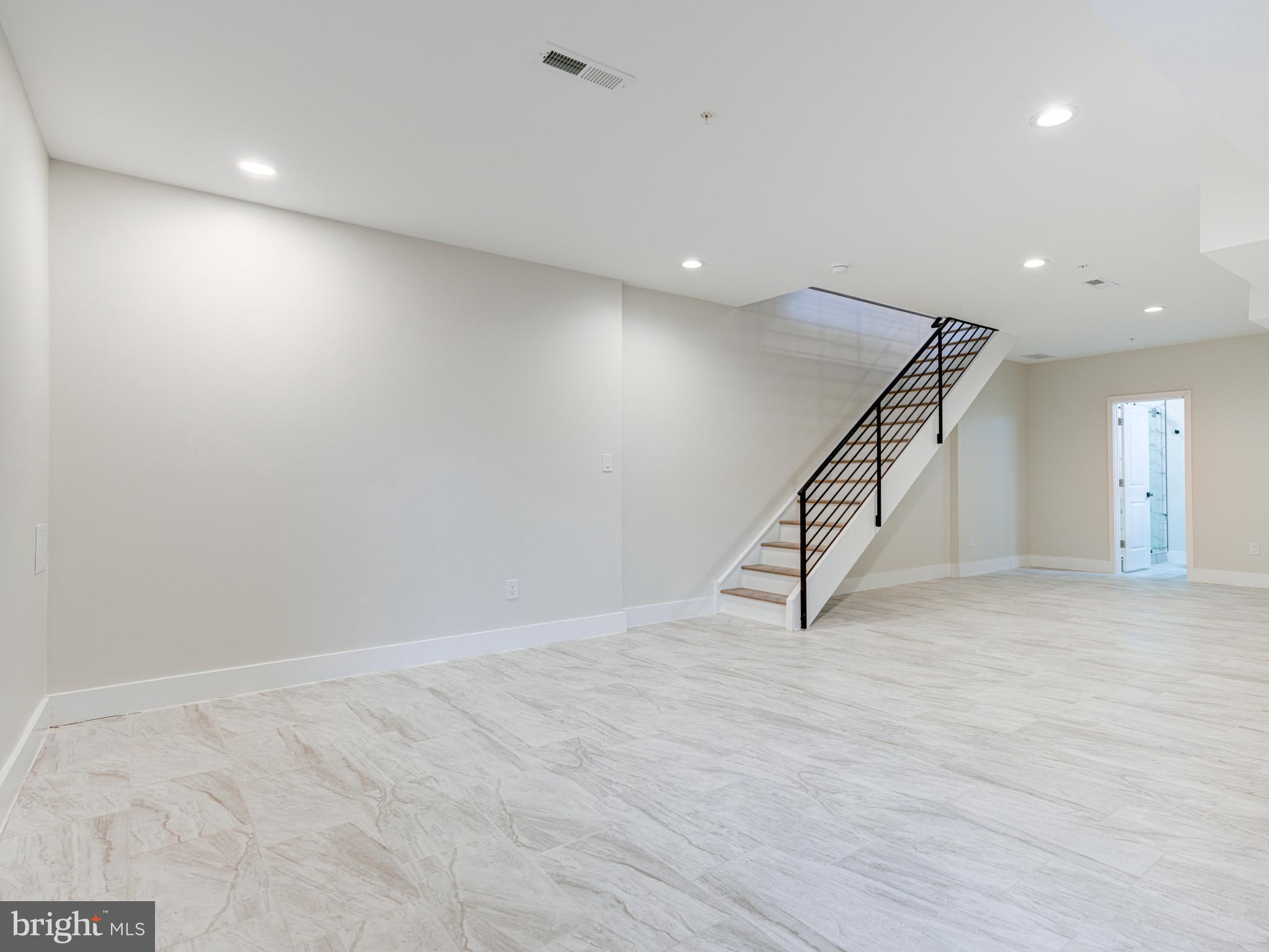 630 Moyer Street Philadelphia, PA 19125 - Photo 27 of 41