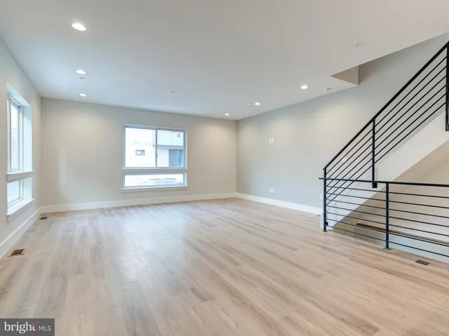 $3,400 | 630 Moyer Street, Philadelphia, PA 19125