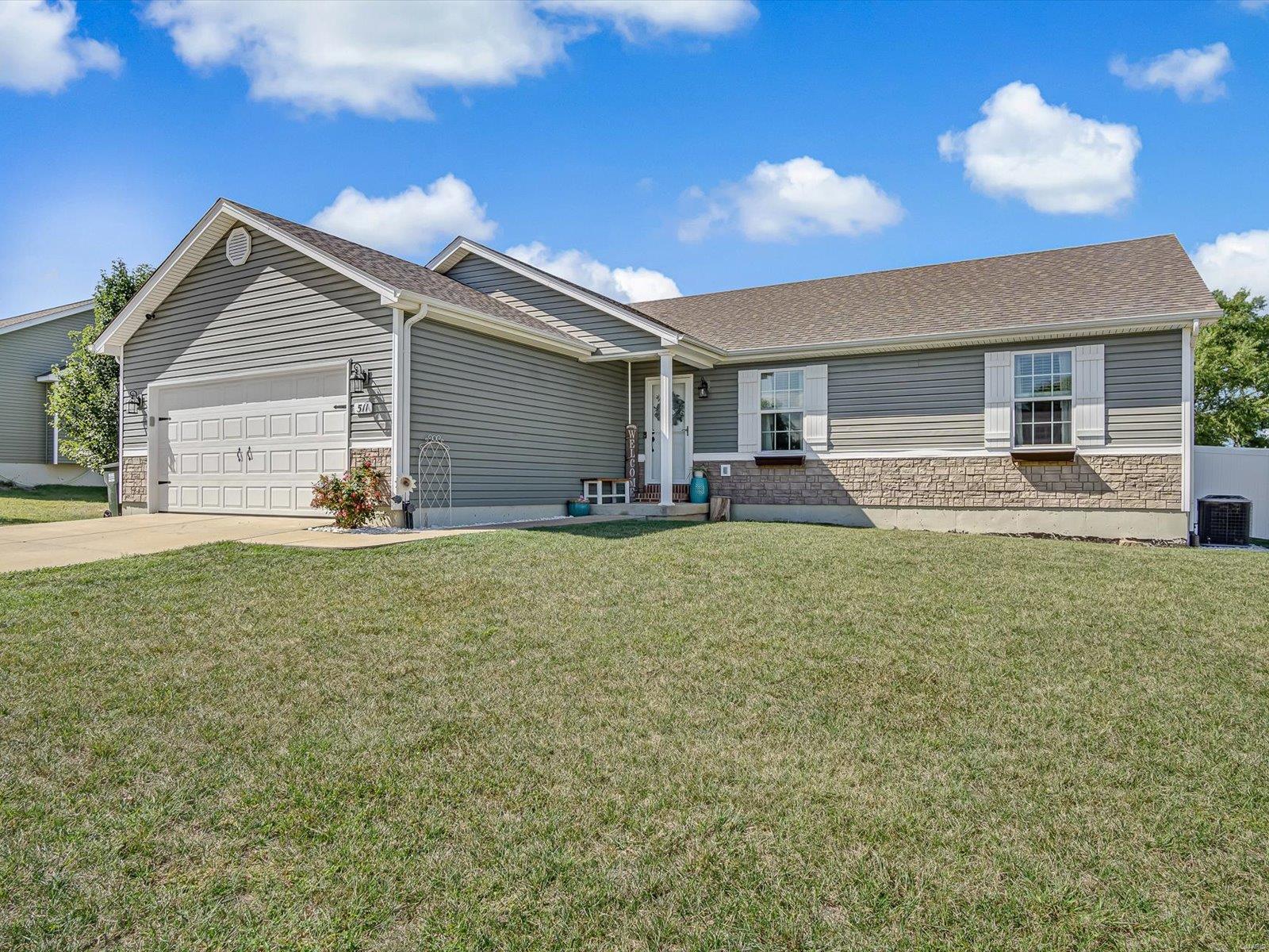 511 Alpine Drive Waterloo, IL 62298 - Photo 2 of 28 Gallery Image 2