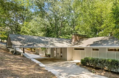 $950,000 | 5098 Riverview Road Northwest, Atlanta, GA 30327