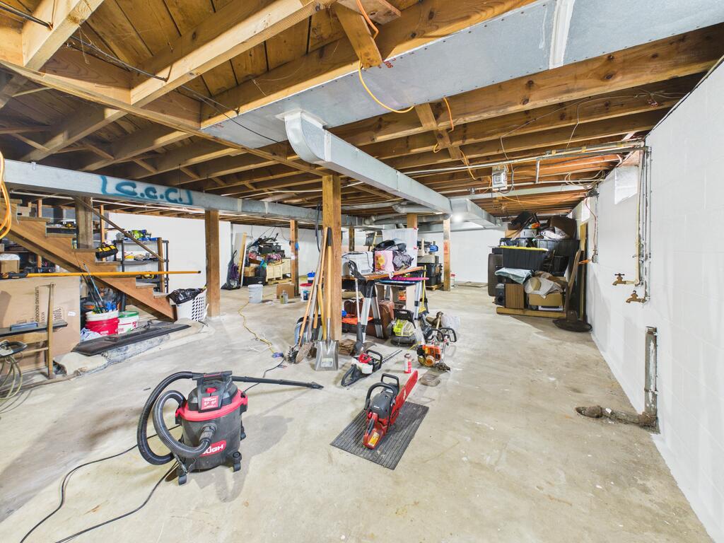 490 Oak Grove Road Austinville, VA 24312 - Photo 35 of 51 Gallery Image 35