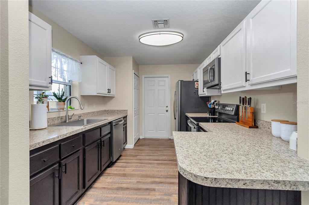 6115 Northwest 52nd Street Road Ocala, FL 34482 - Photo 16 of 35