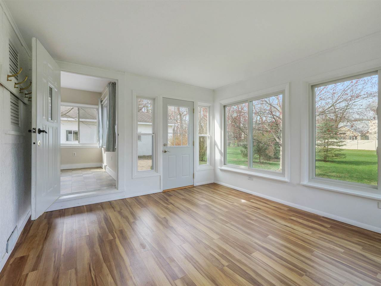 5202 South Jackson Road Jackson, MI 49201 - Photo 14 of 45 Photo 14