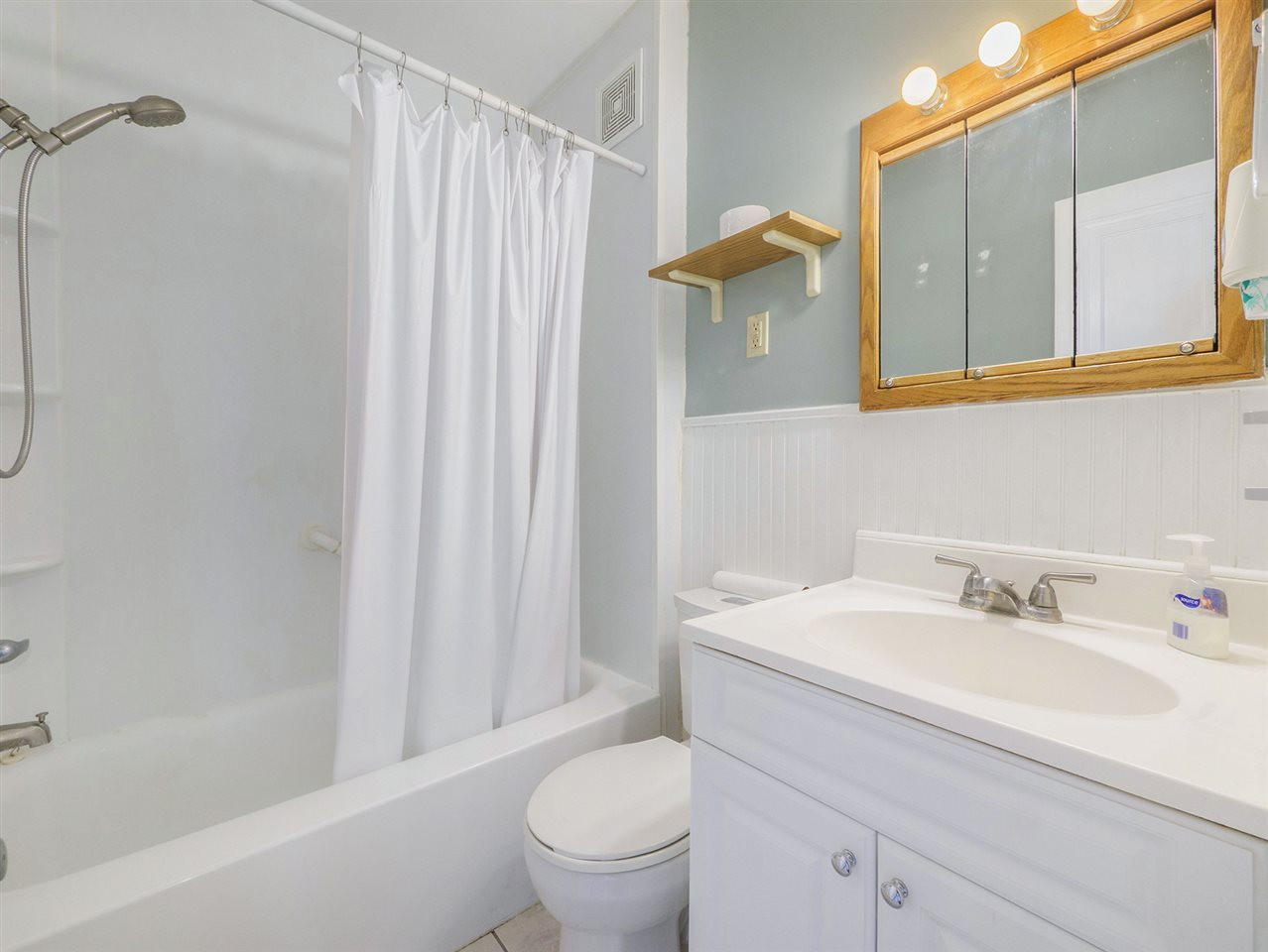 5202 South Jackson Road Jackson, MI 49201 - Photo 15 of 45 Photo 15