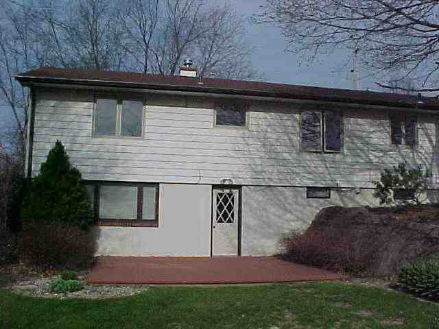 1402 Southwest 3rd Avenue Aledo, IL 61231 - Photo 2 of 9