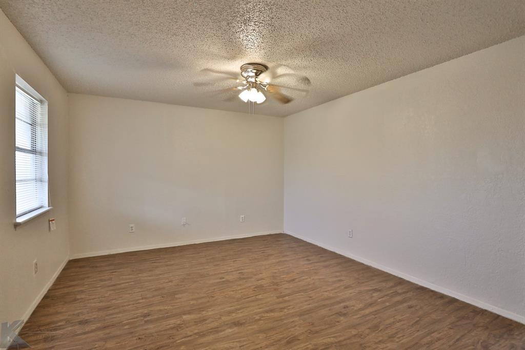 207 Taylor Street, Unit 6 Merkel, TX 79536 - Photo 3 of 19