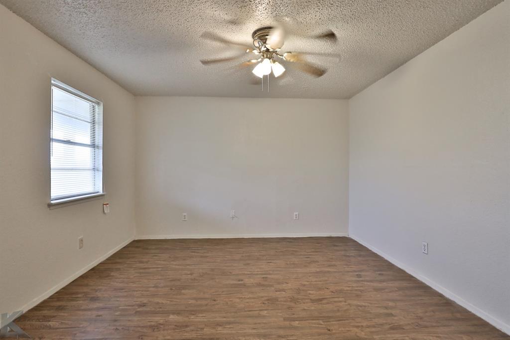 207 Taylor Street, Unit 6 Merkel, TX 79536 - Photo 4 of 19