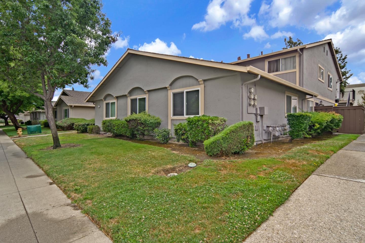 341 Rio Verde Place, Unit 4 Milpitas, CA 95035 - Photo 33 of 36 Gallery Image 33