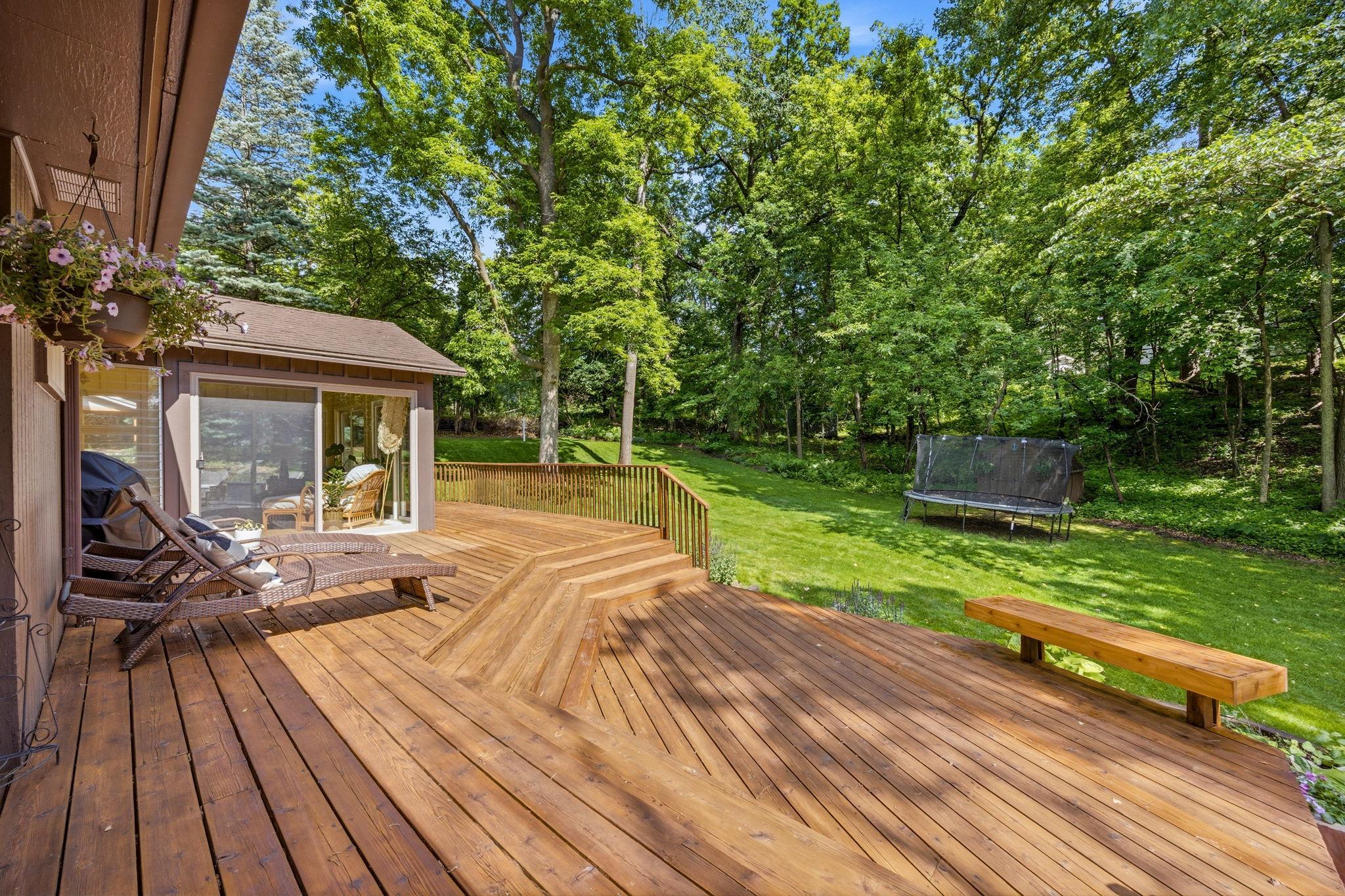 5950 Holiday Road Minnetonka, MN 55345 - Photo 20 of 39