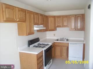1613 Ashurst Road Philadelphia, PA 19151 - Photo 4 of 6 Gallery Image 4