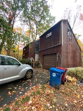 77 Scribner Road Tyngsborough, MA 01879 - Photo 2 of 18