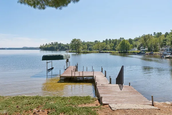 $5,195,000 | 3-4 Trestle Lane, Harrison, ME 04040