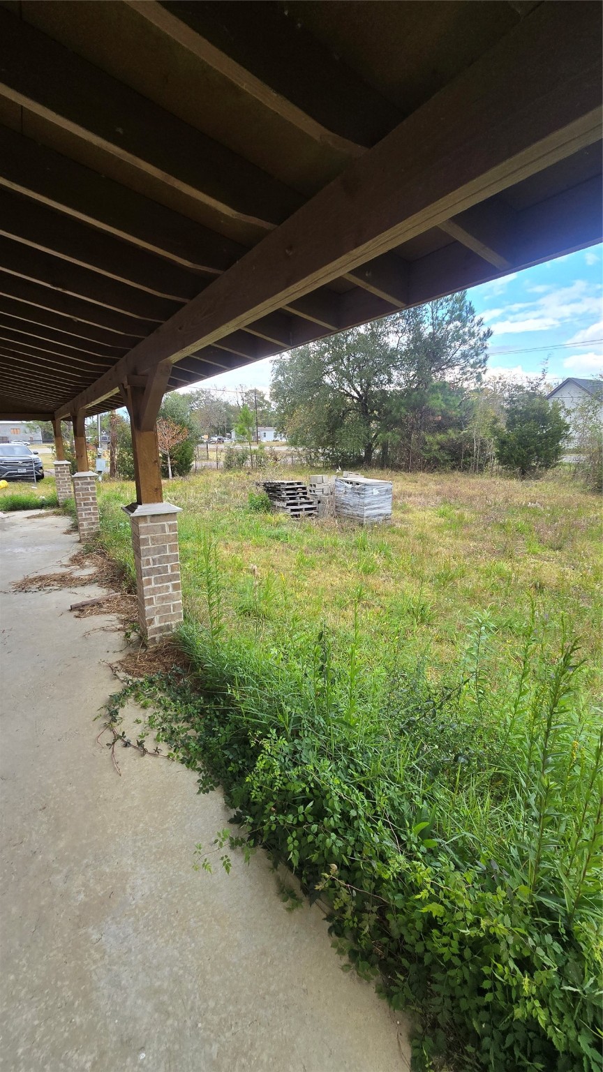 3535 Peveto Road Orange, TX 77632 - Photo 4 of 11 a view of a room with outdoor space