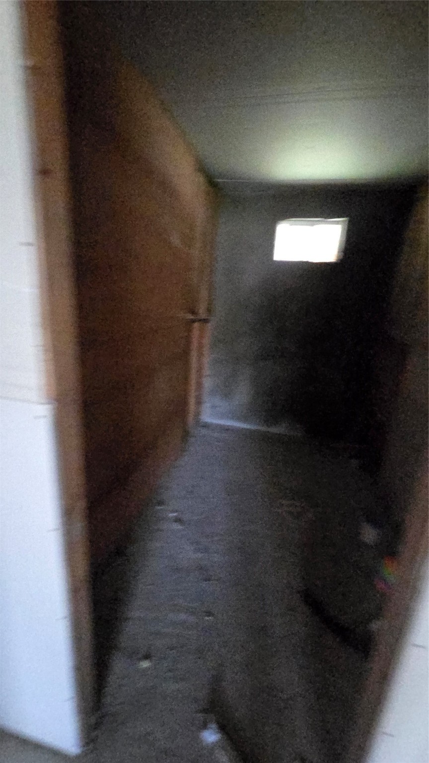 3535 Peveto Road Orange, TX 77632 - Photo 8 of 11 a view of a hallway