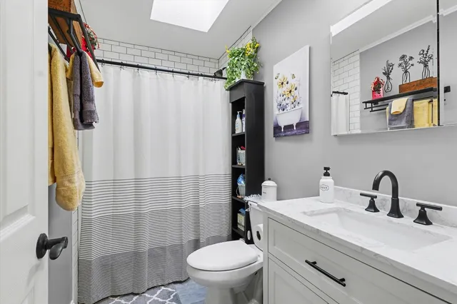 $350,000 | 808 South Spring Lake Road, Mahomet, IL 61853