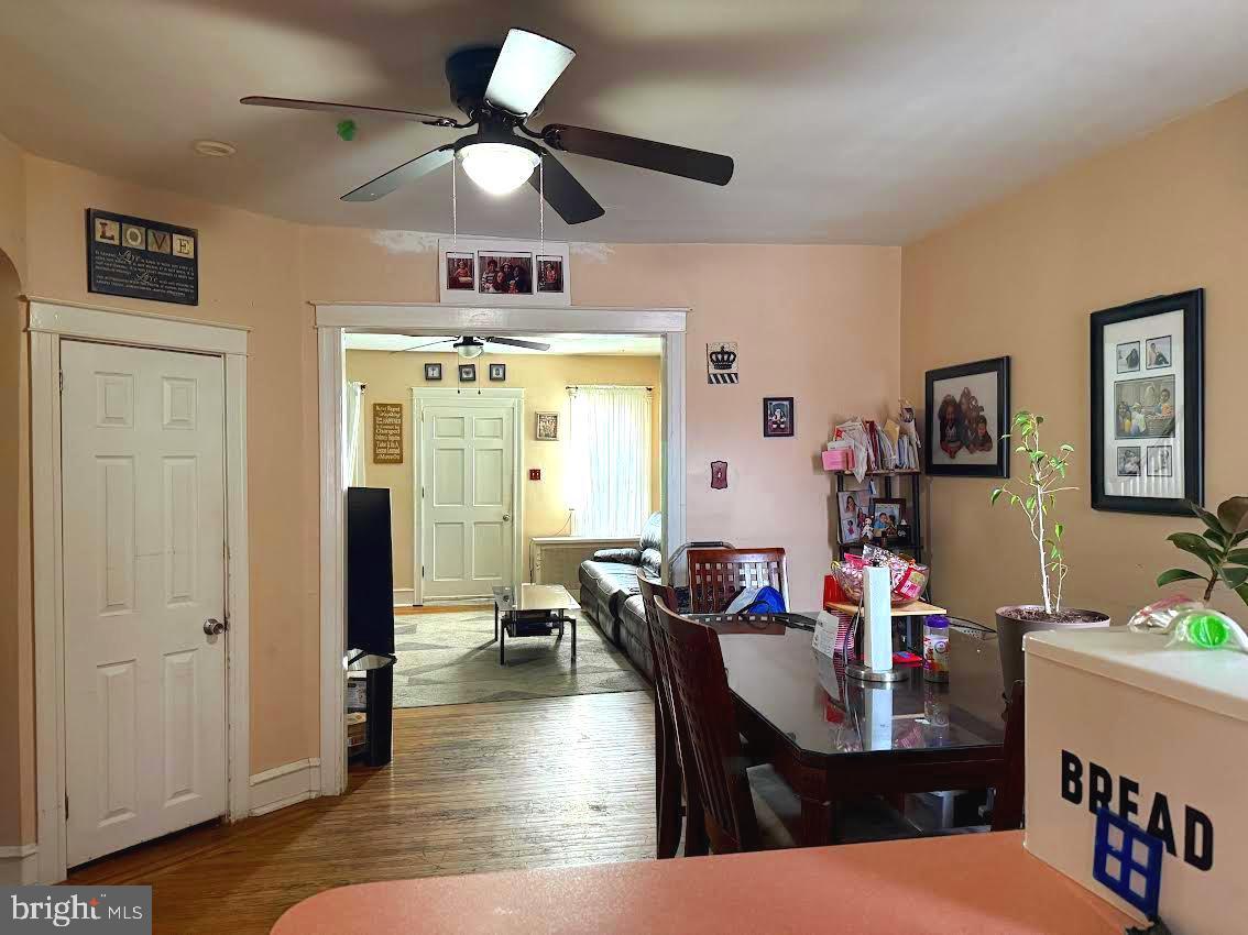 75 Lamport Road Upper Darby, PA 19082 - Photo 6 of 17 Inviting open layout with warm tones.