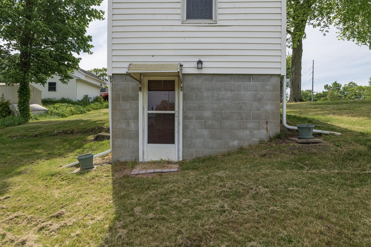 810 Constantine Street Three Rivers, MI 49093 - Photo 31 of 39