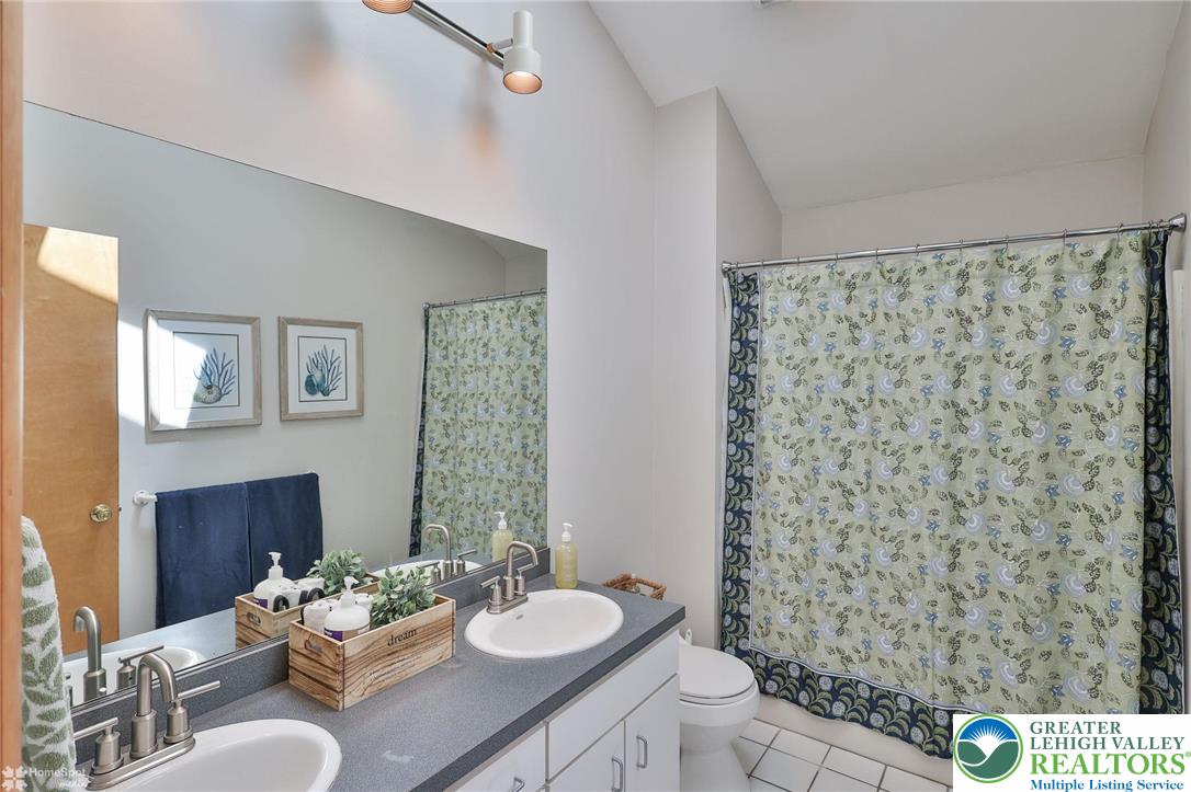 337 Woodline Road Nazareth, PA 18064 - Photo 52 of 70